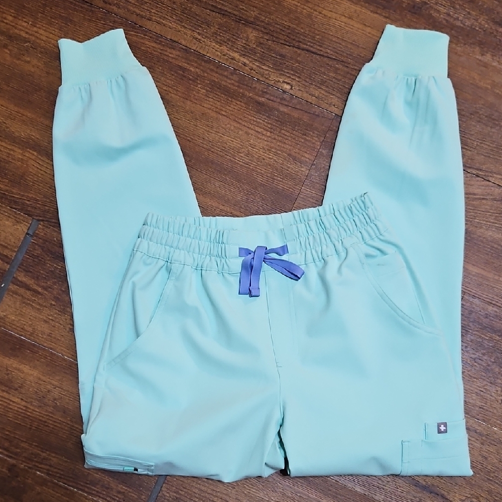 Figs Scrub Pants